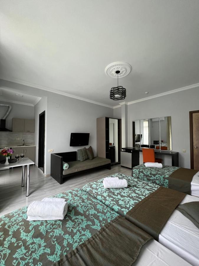 Guesthouse Data Gonio Luaran gambar