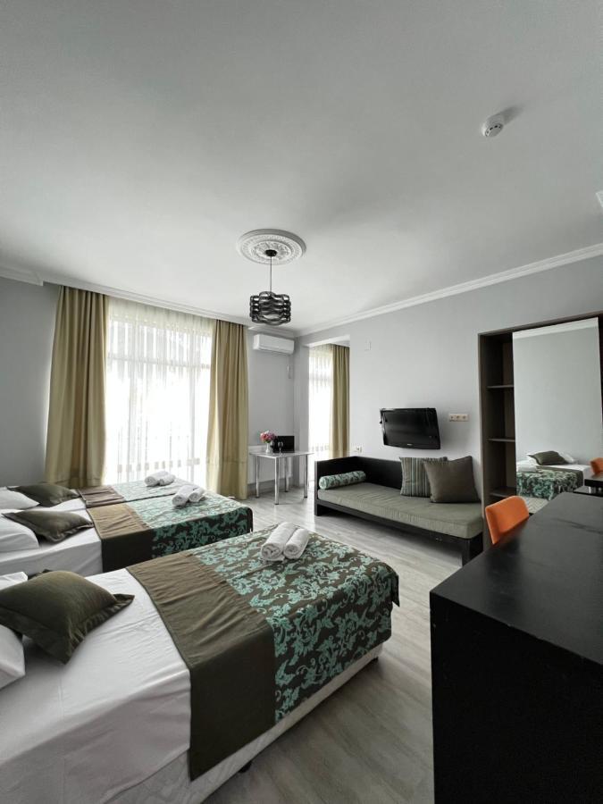 Guesthouse Data Gonio Luaran gambar